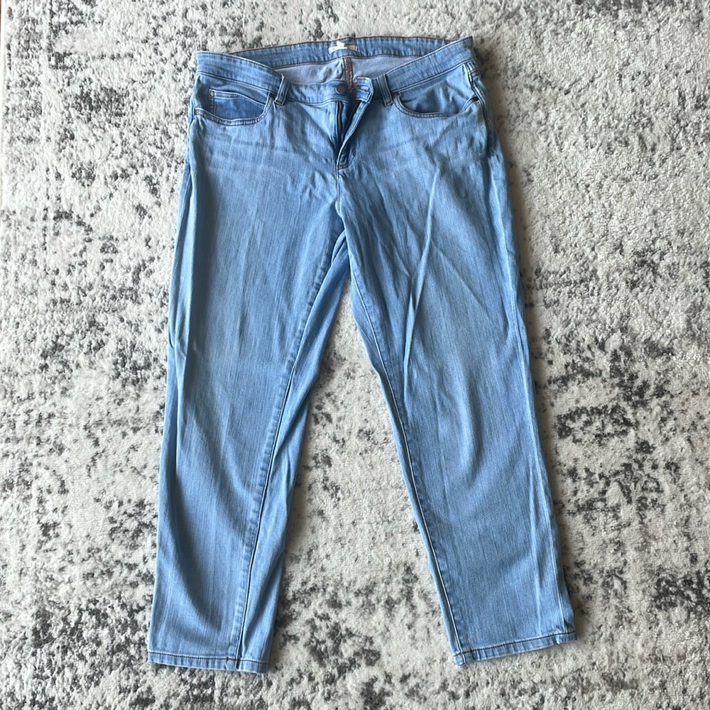 Eileen Fisher light blue jeans